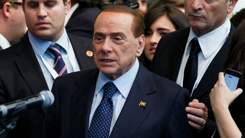 Berlusconi torna in campo
